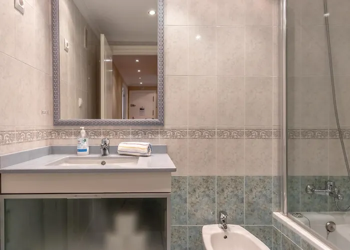 Grande Luminoso, Garaje, Arena, Casco Viejo Appartement *