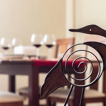 Grande Luminoso, Garaje, Arena, Casco Viejo *