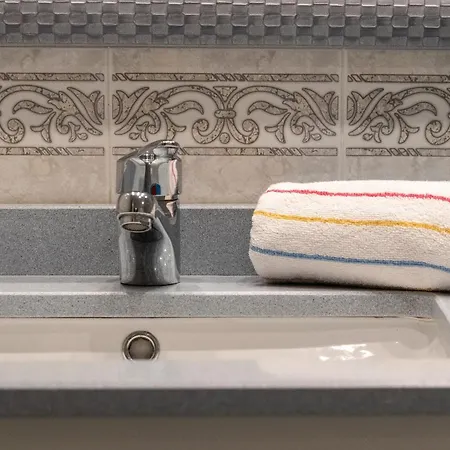 Grande Luminoso, Garaje, Arena, Casco Viejo Appartamento *