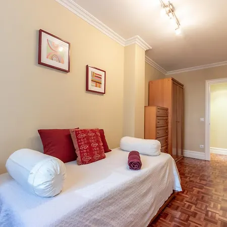 Appartement Grande Luminoso, Garaje, Arena, Casco Viejo Bilbao