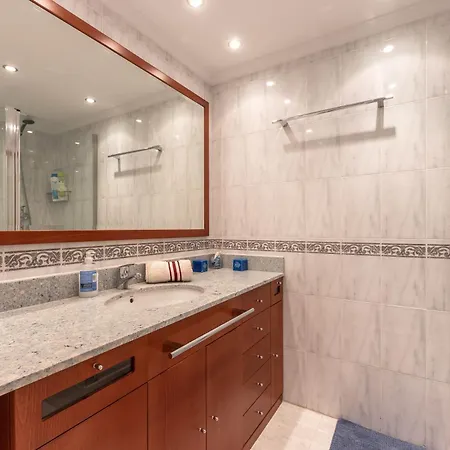 Appartement Grande Luminoso, Garaje, Arena, Casco Viejo