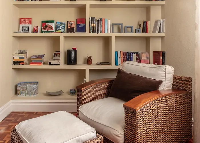 Apartament Grande Luminoso, Garaje, Arena, Casco Viejo