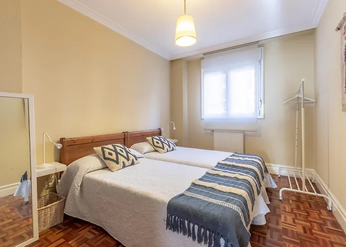 Grande Luminoso, Garaje, Arena, Casco Viejo Apartament Bilbao